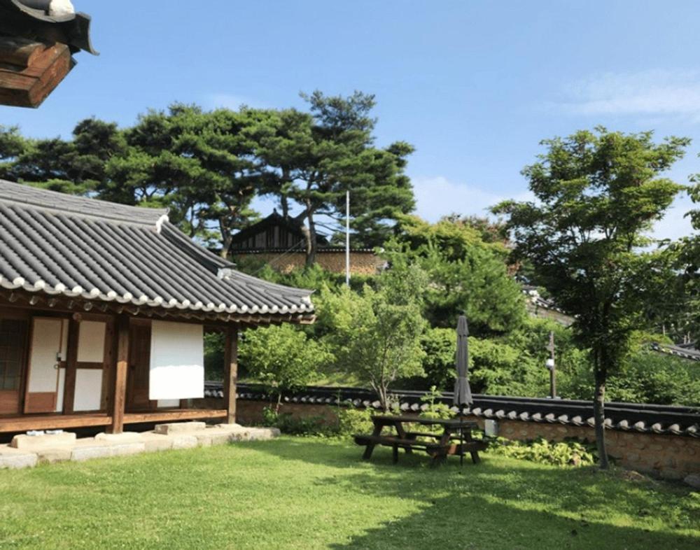 Hamyang Namgye Ilodang Hanok Stay Kamer foto