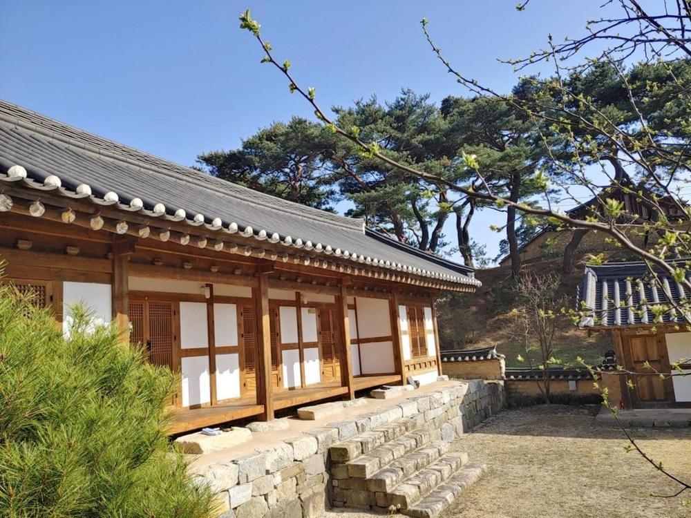 Hamyang Namgye Ilodang Hanok Stay Kamer foto