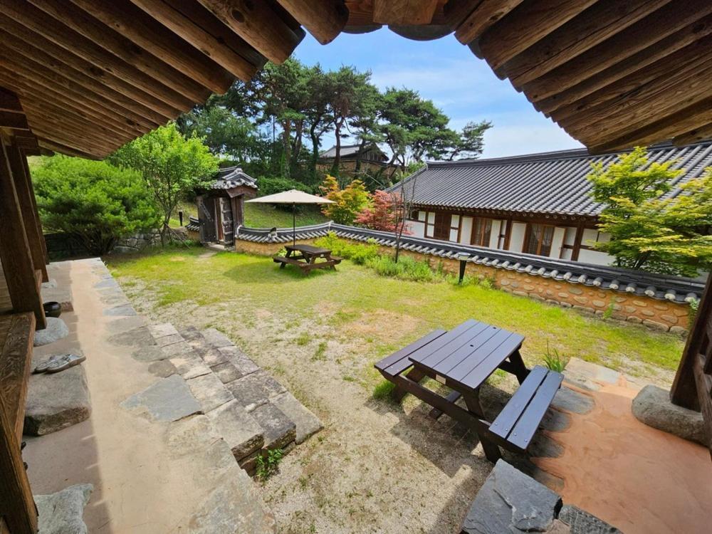 Hamyang Namgye Ilodang Hanok Stay Kamer foto